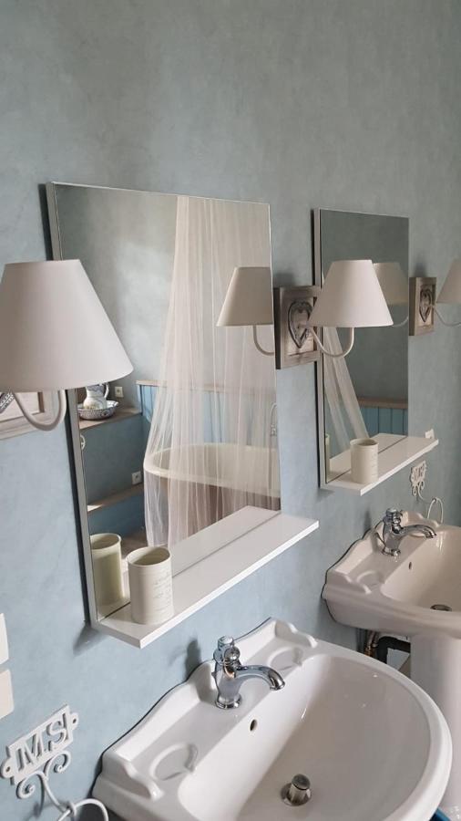 Francastel La Boheme B&B 외부 사진
